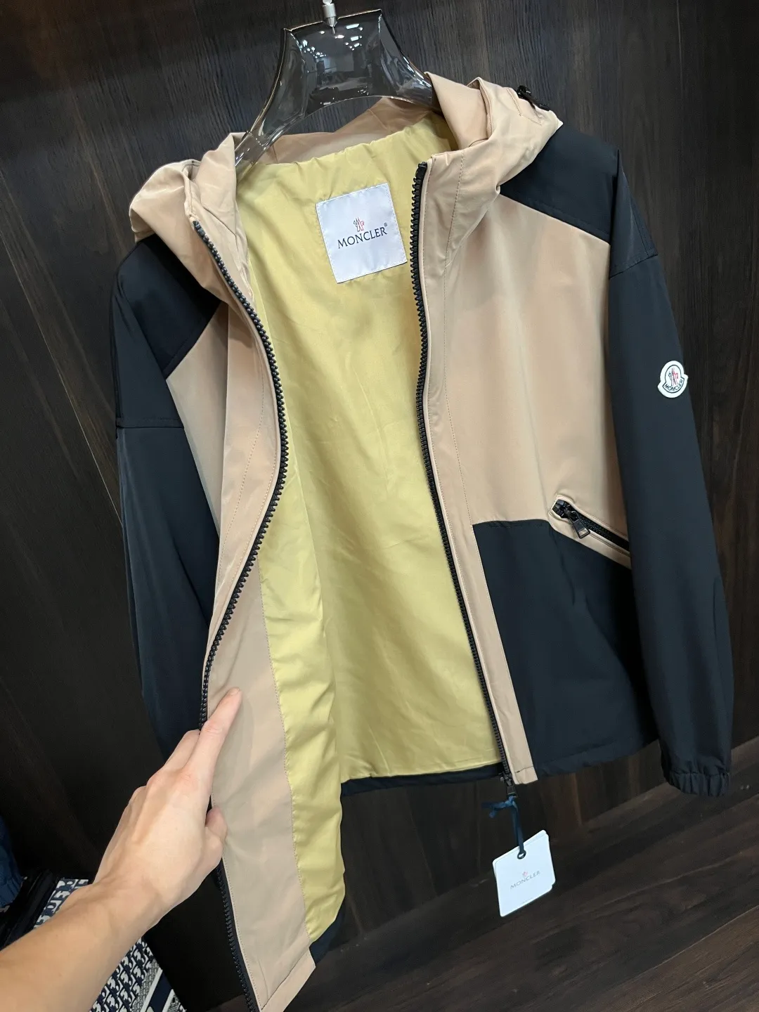 Same Style， ！2026 New Arrival ， Premium ！ Breathable ， ， ， Quality。 ！ ， ！Sizes：M-3XL